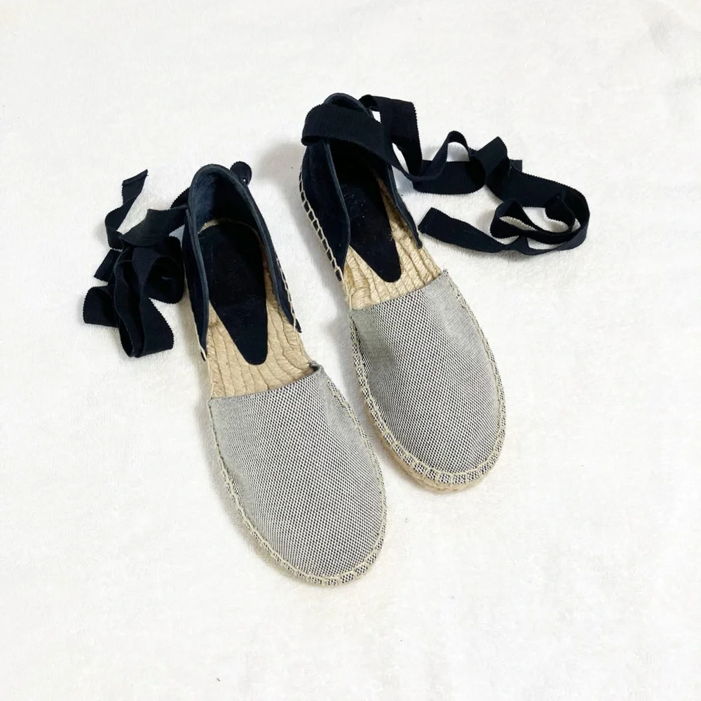 🔥Vince navy suede and canvas ankle tie up espadrilles. Sz7 NEW